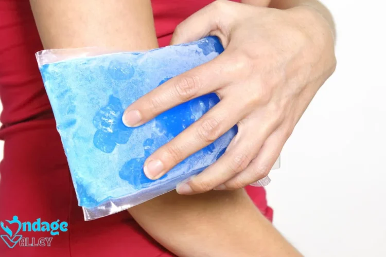 Science Behind Hot Compresses How It Relieves The Pain